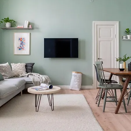 Roost Roba 9 * Helsinki